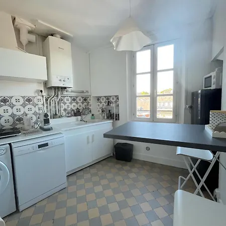 Lumineux Au Coeur Historique De Apartment